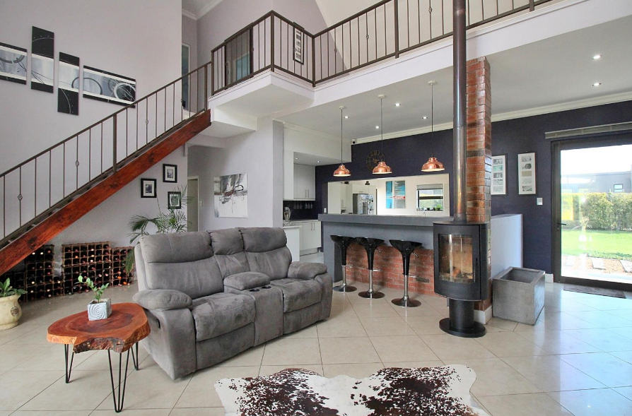 5 Bedroom Property for Sale in High Riding Country Estate Western Cape
